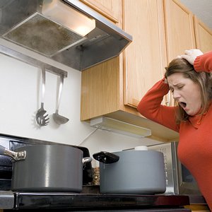 510702-recuperer-une-casserole-brulee