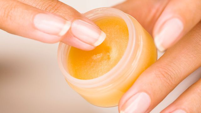 baume-a-levres-maison